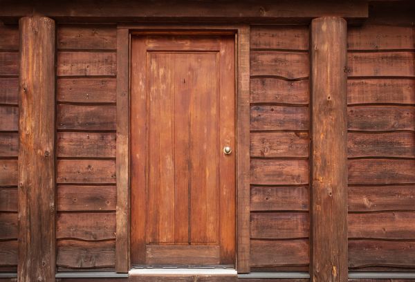Cost of Log Cabin Siding Installation in Champaign
