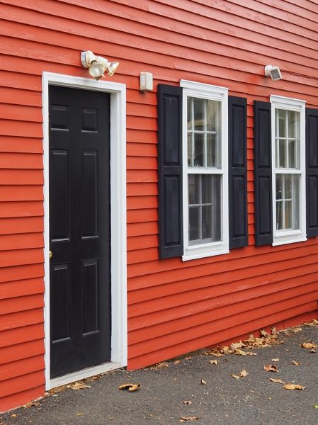 Cost of Red Vinyl Siding Installation in Champaign