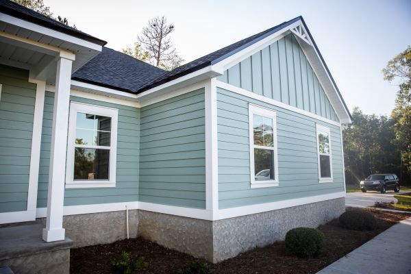 Board Siding Repair in Champaign