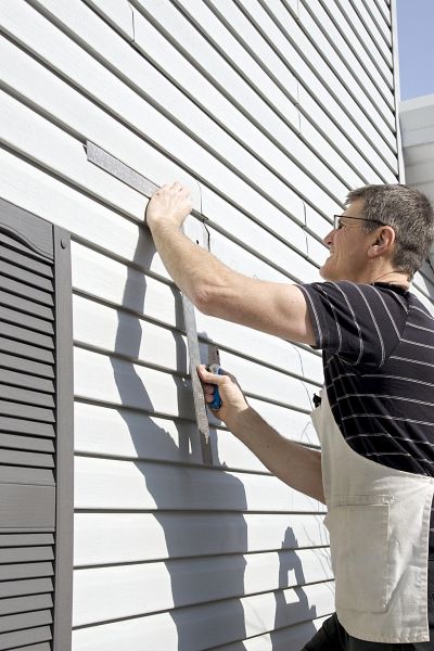 Cost of Vinyl Siding Service in Champaign